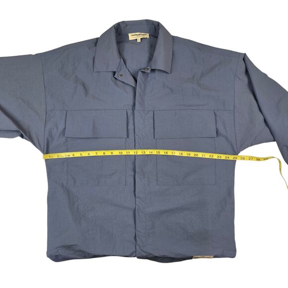 The Giving Movement Nylon Oversized Shacket Jacket Re-Shell 100 M/L Blue Unisex - Picture 3 of 6